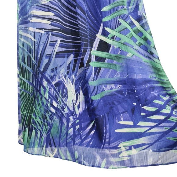 Wallis 
Purple Green Pattern Sleeveless Long Dress 
UK 10 
Zip 
Lined - Picture 3 of 6